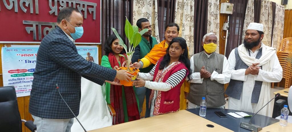 साझा प्रयास से ही सरकार और समाज विकास संभव साझा प्रयास से ही सरकार और समाज विकास संभव
